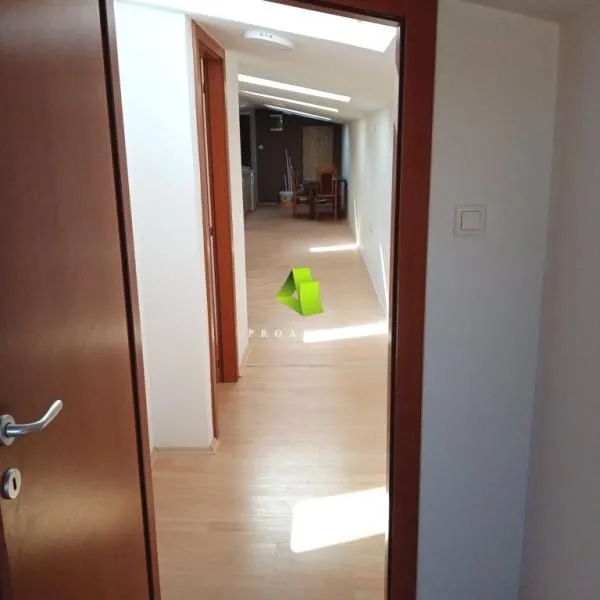 Prodaja, dvosoban stan, 68m², Medijana, Niš
