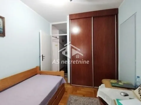 Sale, three bedroom apartment, 74m², Novi Beograd Blok 63, Novi Beograd Sve Podlokacije - image 6