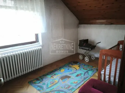 Prodaja, kuća, 145m², Novo Selo, Subotica - image 9