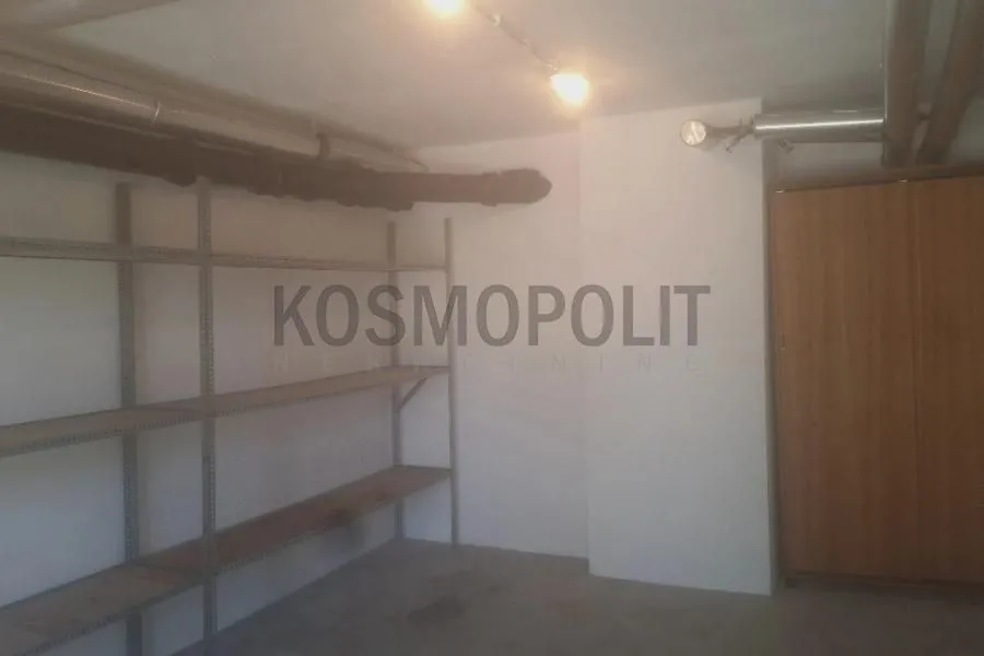 Prodaja, trosoban stan, 74m², Banovo Brdo, Beograd