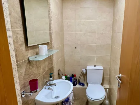 Prodaja, dvosoban stan, 69m², Stari Aerodrom, Podgorica - image 7