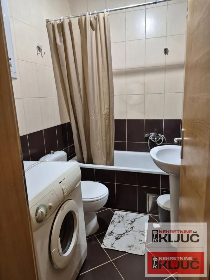 Izdavanje, garsonjera, 26m², Kej, Novi Sad Sve Podlokacije