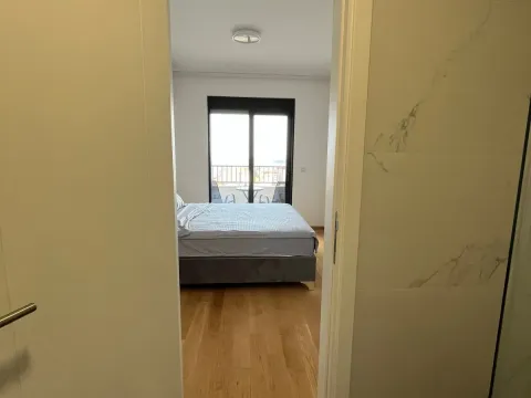 Izdavanje, dvosoban stan, 71m², Bečići, Budva - image 8