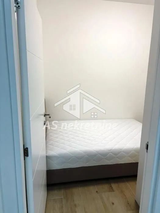 Rent, apartment, 40m², Crveni Krst, Beograd