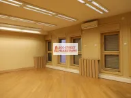 Izdavanje, poslovni prostor, 195m², Stari Grad, Beograd - image 2