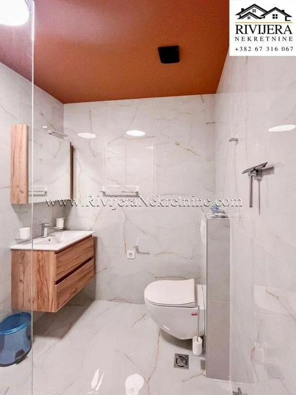 Prodaja, dvosoban stan, 87m², Kava, Tivat