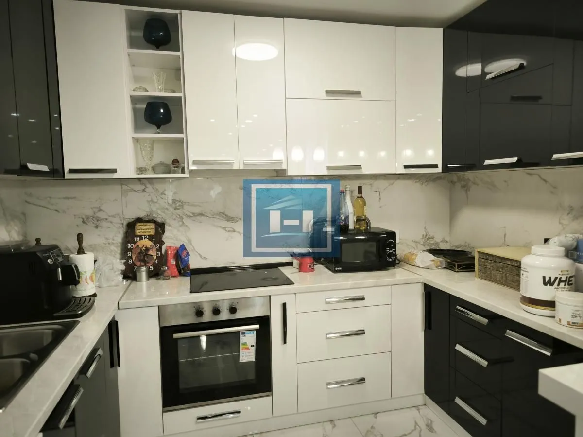 Prodaja, kuća, 528m², Centar, Ćuprija