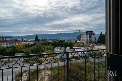 View from the terrace towards the surroundings and mountains. - image 5