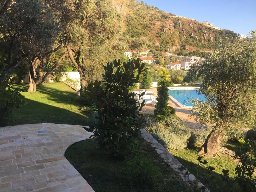 Sale, house, 160m², Reževići, Budva