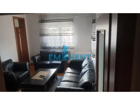 Izdavanje, dvosoban stan, 47m², Lipov Lad, Zvezdara Sve Podlokacije - image 2