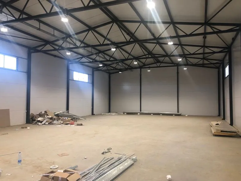 Rent, office space, 450m², Zrenjanin, Srbija
