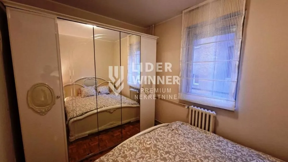 Rent, two bedroom apartment, 53m², Kalenić Pijaca, Vračar Sve Podlokacije