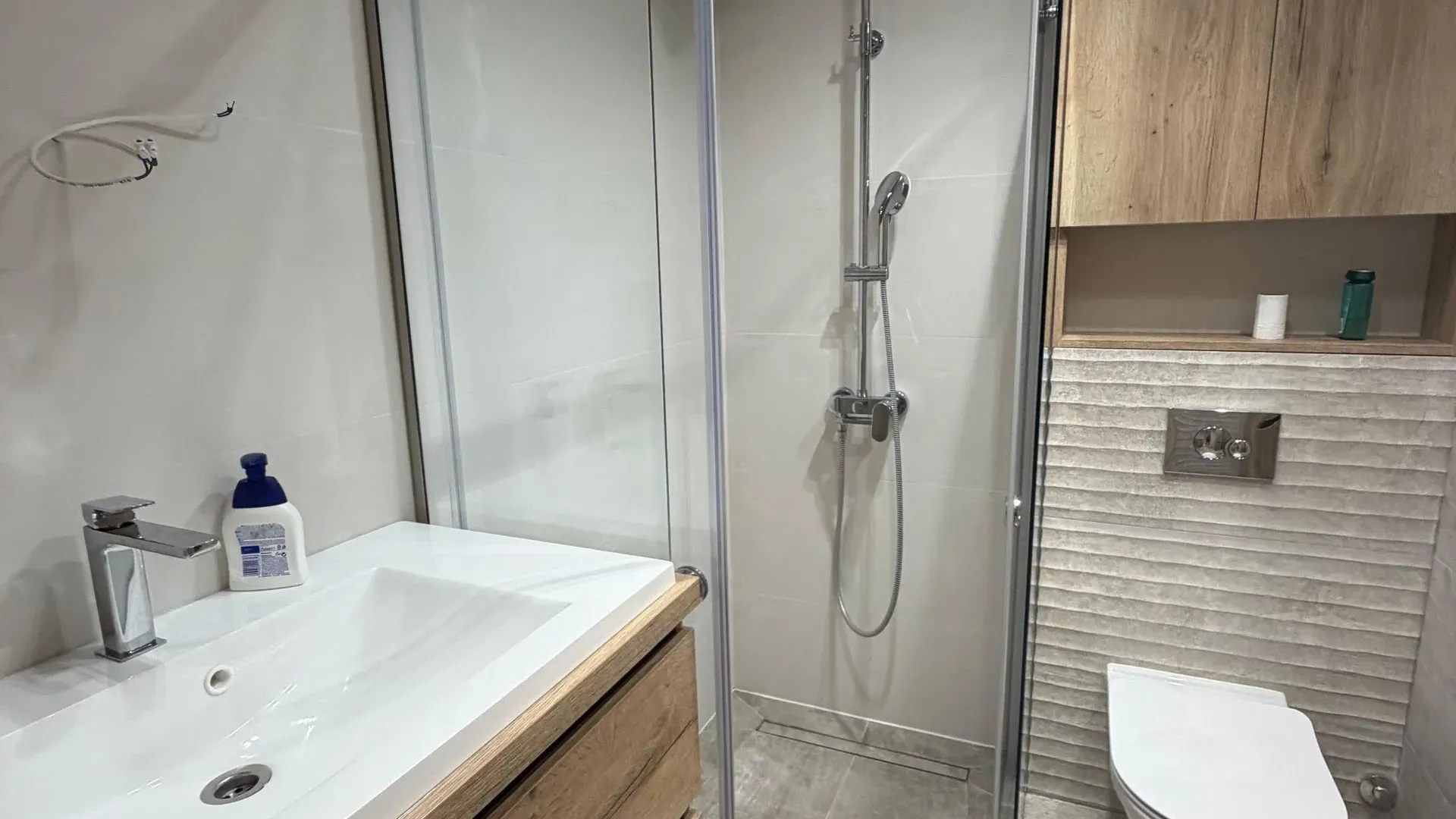 Sale, two bedroom apartment, 89m², Bečići, Budva