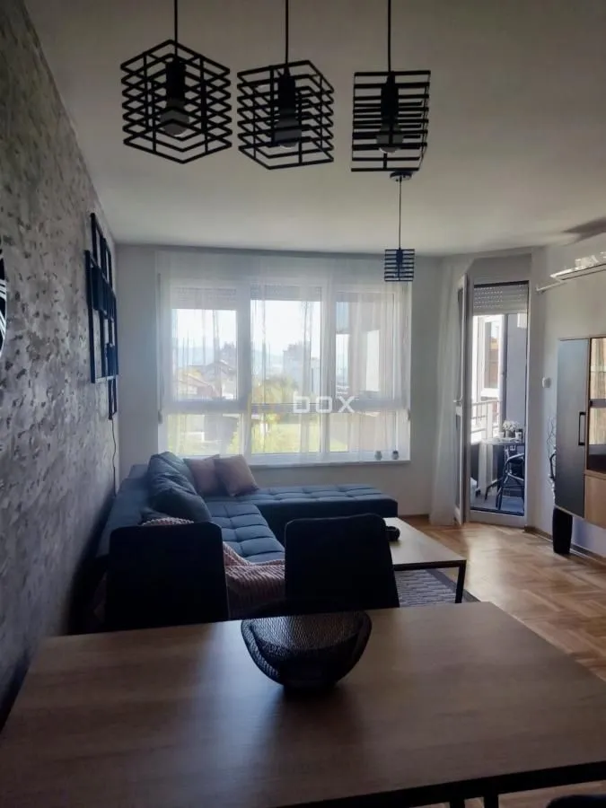 Rent, one bedroom apartment, 45m², Pantelej, Niš