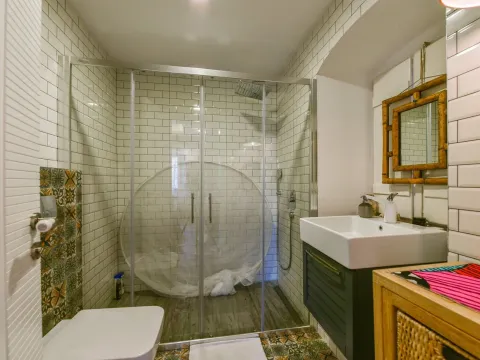 Prodaja, kuća, 150m², Radanovići, Kotor - image 9