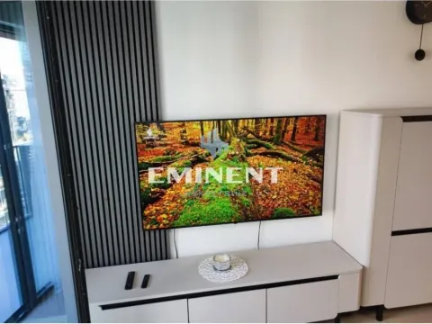 Rent, two bedroom apartment, 56m², Savski Venac, Beograd - image 2