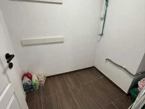 Izdavanje, kuća, 120m², Petrovaradin, Novi Sad - image 5