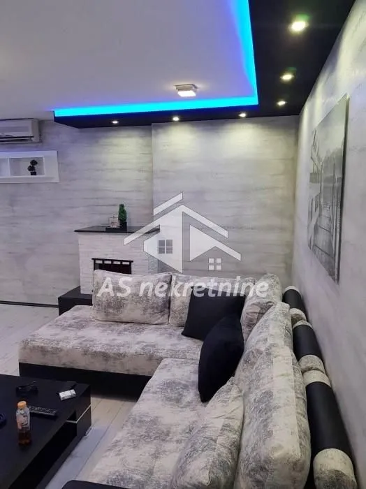 Rent, two bedroom apartment, 50m², Stari Grad, Beograd