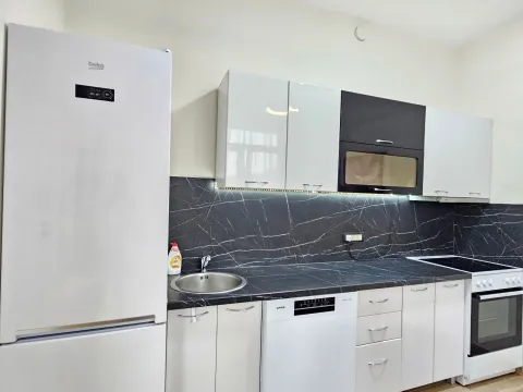 Rent, two bedroom apartment, 68m², Blok 9, Podgorica - image 4
