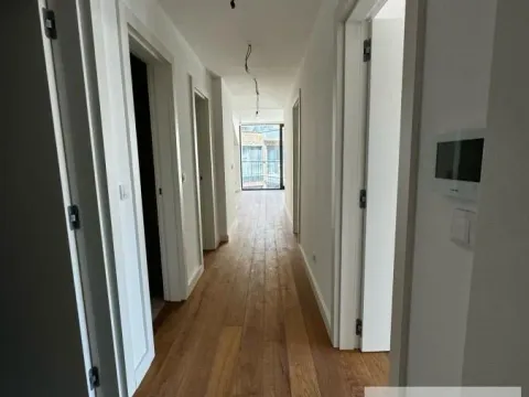 Prodaja, stan, 183m², Voždovac Sve Podlokacije, Beograd - image 6