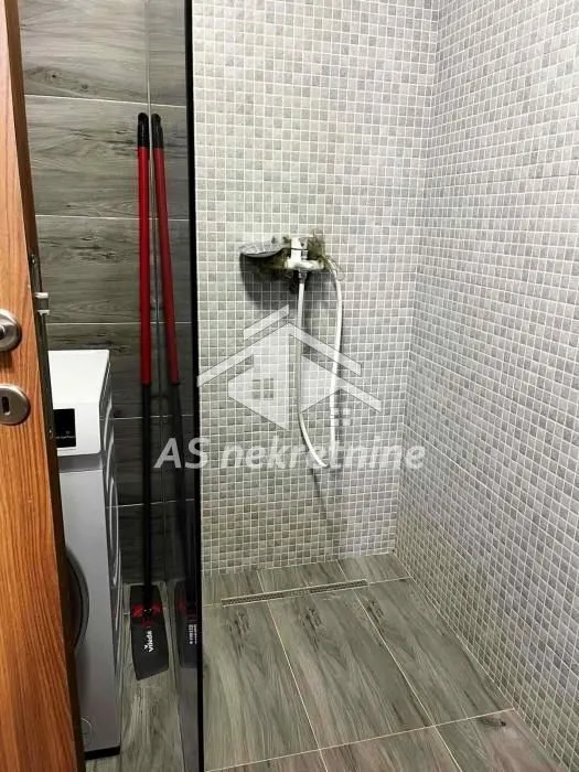 Rent, two bedroom apartment, 57m², Autokomanda, Voždovac Sve Podlokacije