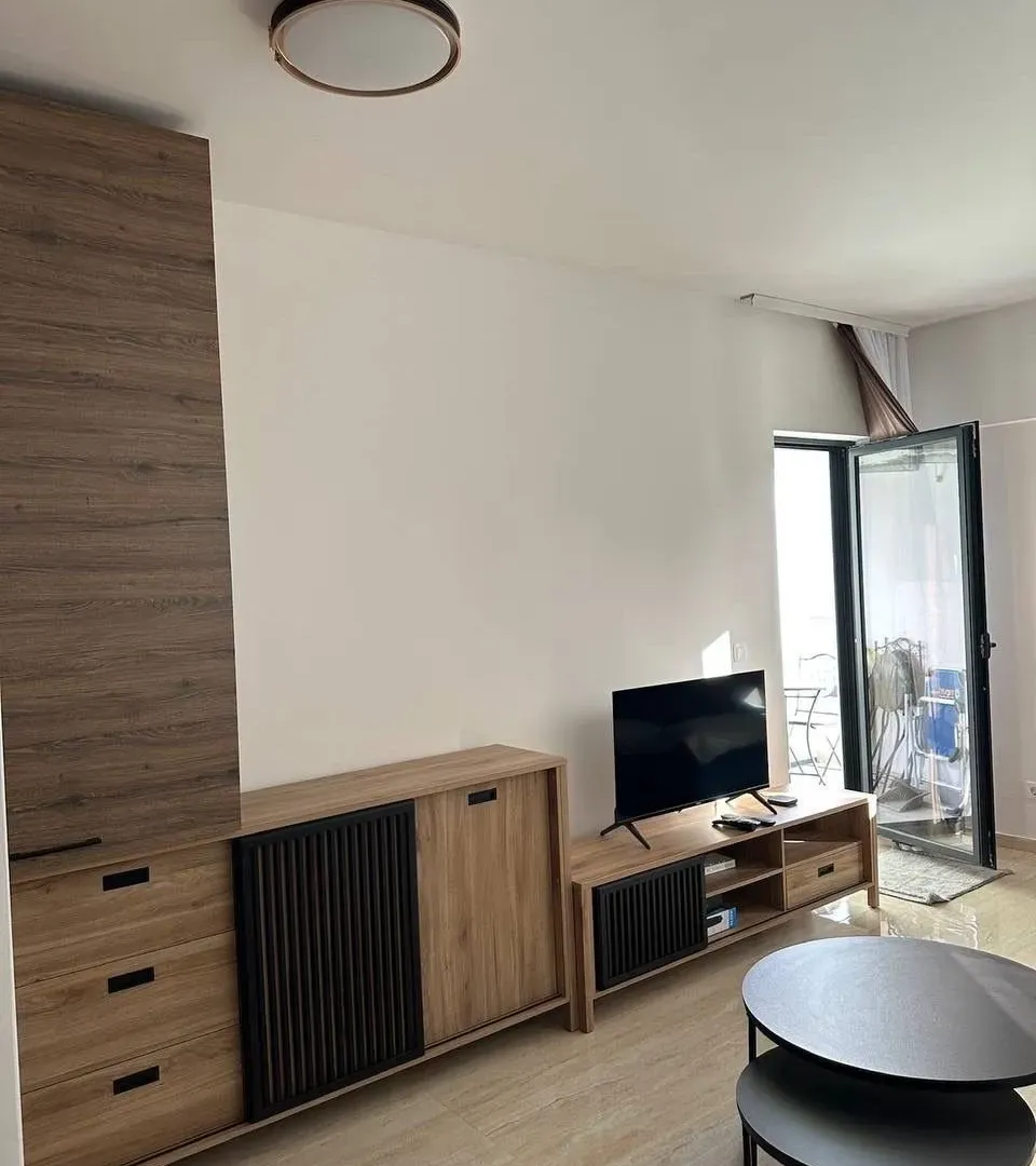 Prodaja, garsonjera, 43m², Bečići, Budva