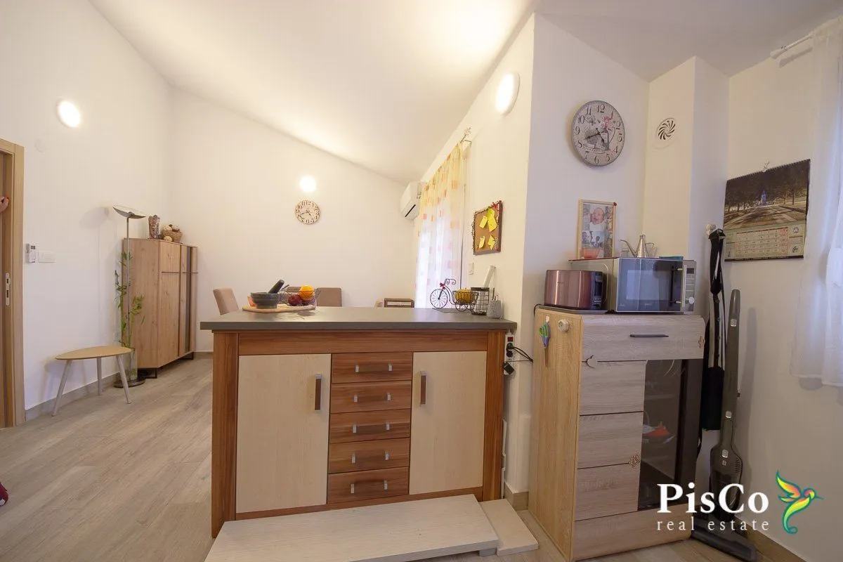 Prodaja, kuća, 200m², Donja Gorica, Podgorica