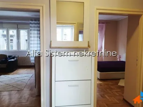 Rent, two bedroom apartment, 60m², Stari Grad, Beograd - image 13