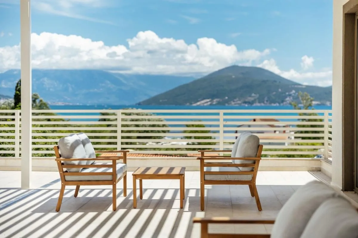 Prodaja, jednosoban stan, 59m², Herceg Novi, Crna Gora