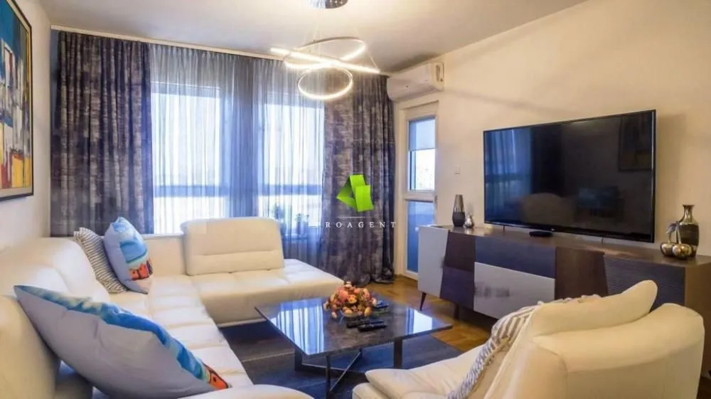 Izdavanje, trosoban stan, 81m², Medijana, Niš