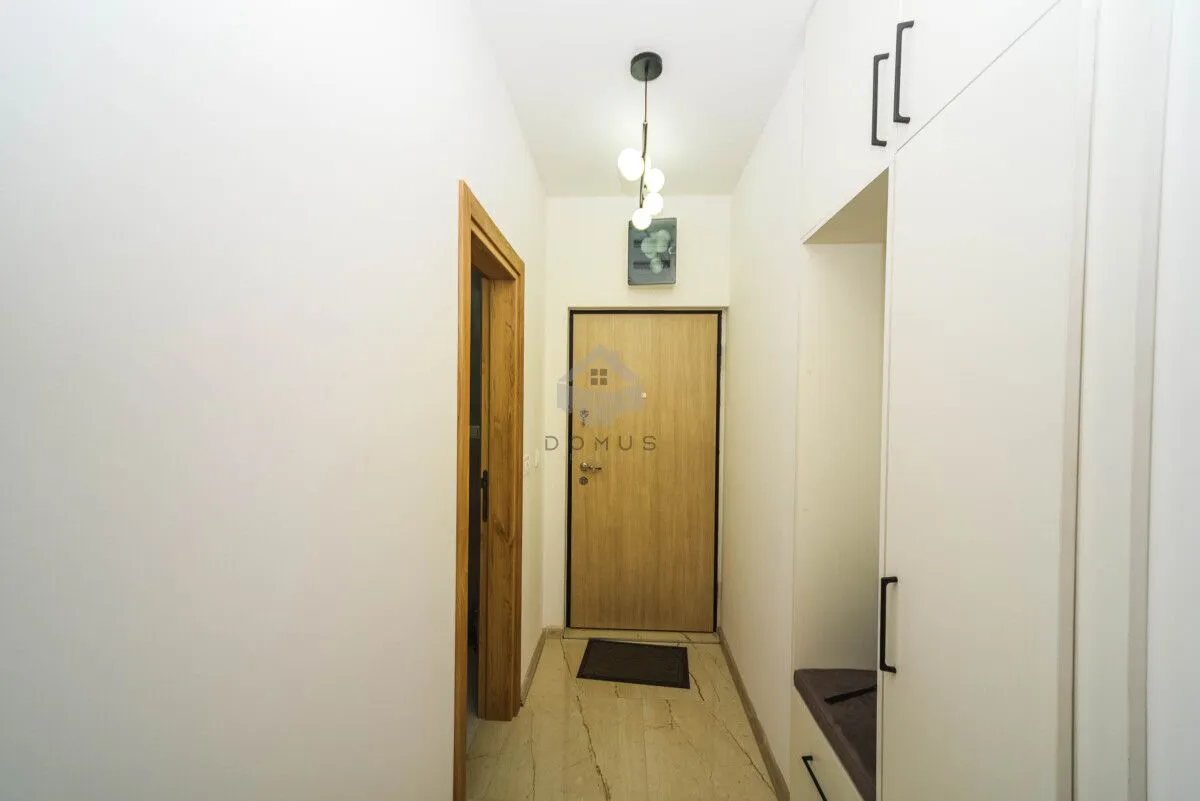 Prodaja, jednosoban stan, 48m², Krivi Most, Podgorica