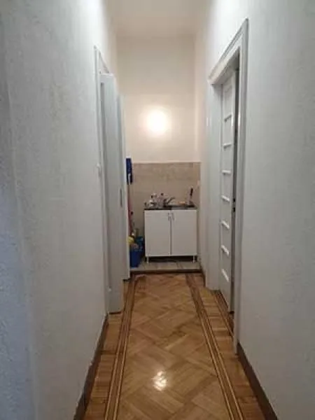 Izdavanje, kuća, 300m², Neimar, Vračar Sve Podlokacije