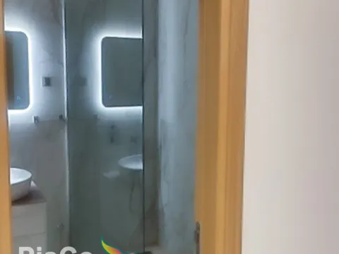 Izdavanje, trosoban stan, 120m², Kruševac, Podgorica - image 9