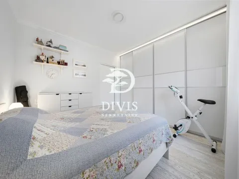 Sale, two bedroom apartment, 60m², Palilula Sve Podlokacije, Beograd - image 11