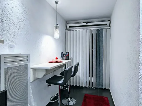 Stan-na-dan, jednosoban stan, 30m², Centar, Bar - image 5