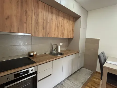 Rent, one bedroom apartment, 40m², Zabjelo, Podgorica - image 3