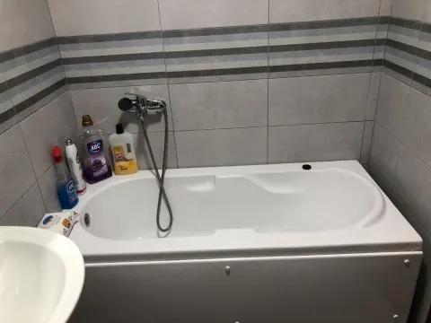 Izdavanje, jednosoban stan, 50m², Tuški Put, Podgorica - image 2