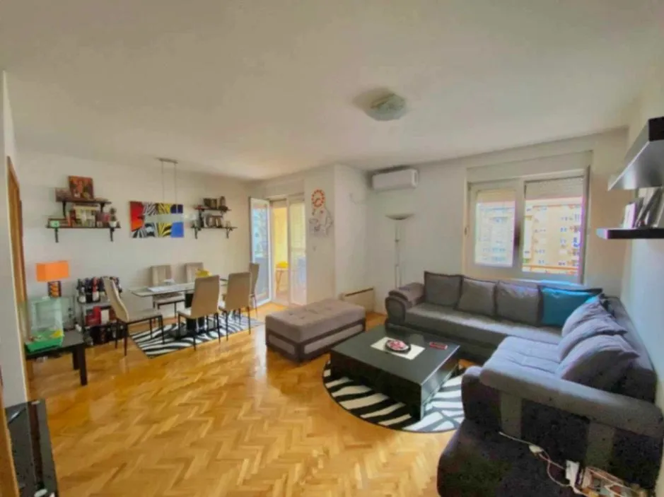 Izdavanje, jednosoban stan, 56m², Stari Aerodrom, Podgorica