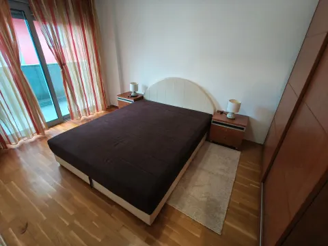 Rent, three bedroom apartment, 90m², Centar, Podgorica - image 7