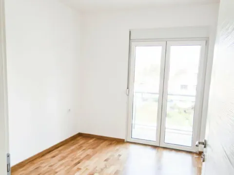 Rent, one bedroom apartment, 47m², Zagorič, Podgorica - image 2