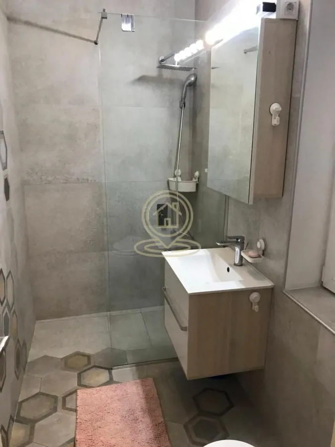 Rent, one bedroom apartment, 37m², Stari Grad, Beograd