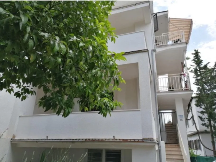 Sale, house, 196m², Utjeha, Bar