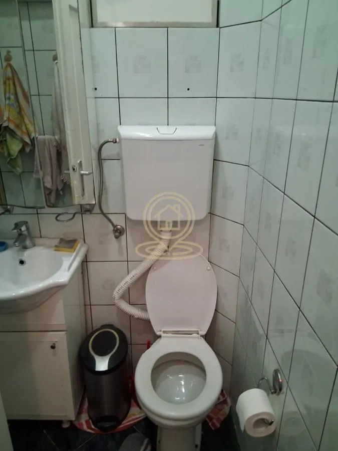 Prodaja, trosoban stan, 70m², Mala vaga, Kragujevac