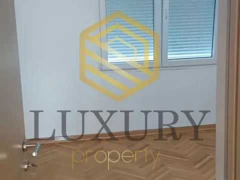 Izdavanje, poslovni prostor, 66m², Preko Morače, Podgorica - image 4