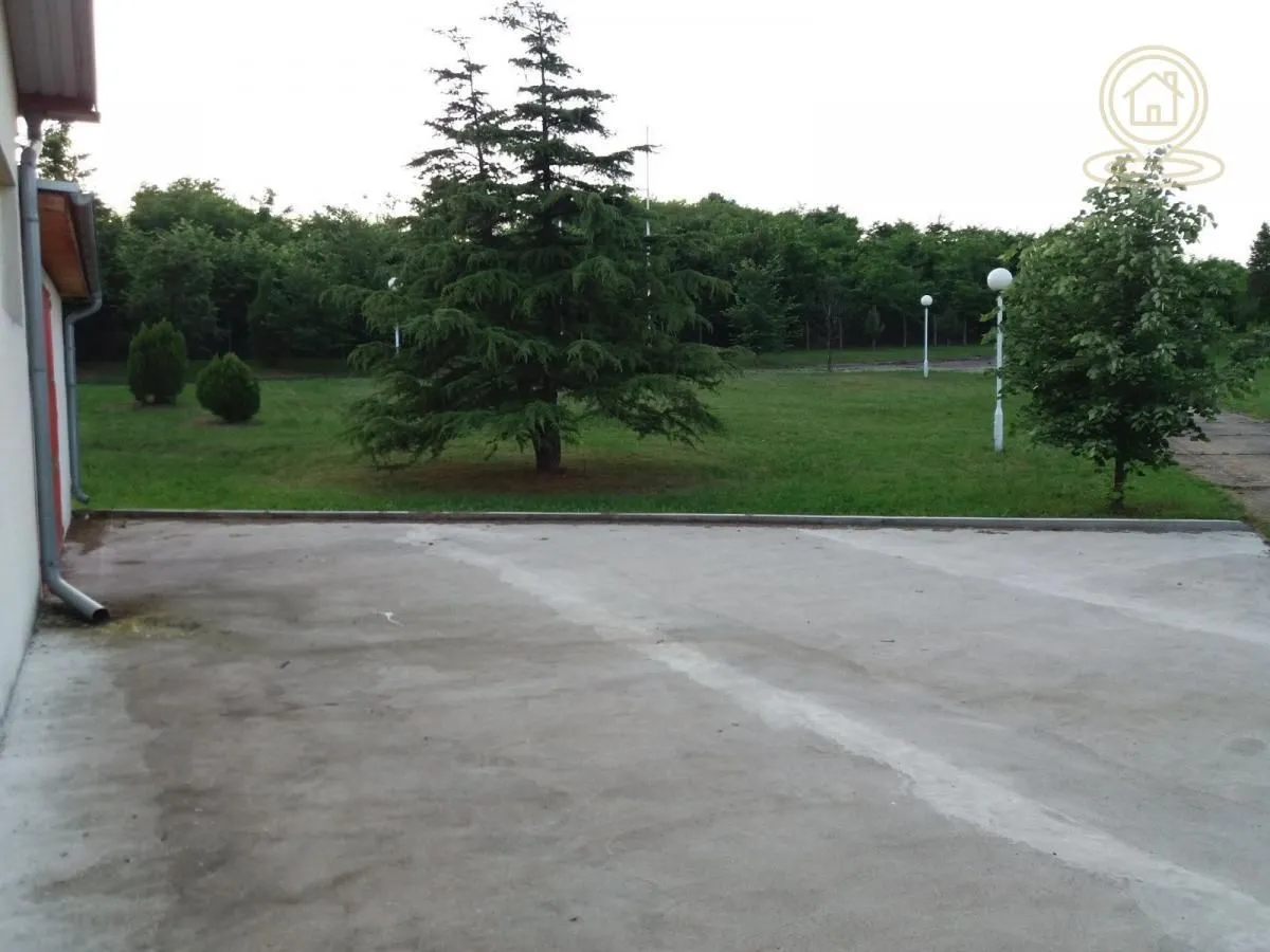 Rent, office space, 1200m², Mladenovac, Beograd