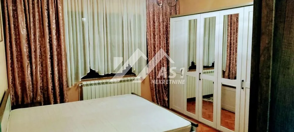 Izdavanje, kuća, 95m², Sremski Karlovci, Novi Sad