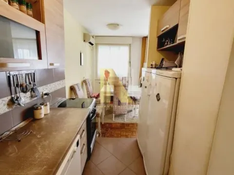 Prodaja, dvosoban stan, 72m², Novo naselje, Novi Sad - image 4