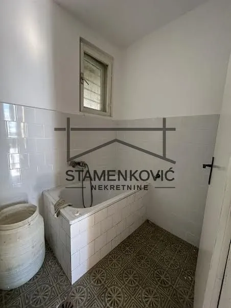 Sale, house, 130m², Čortanovci, Inđija