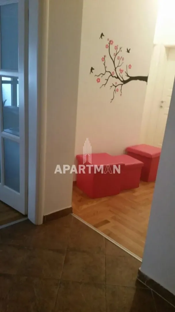 Prodaja, trosoban stan, 78m², Đeram Pijaca, Beograd