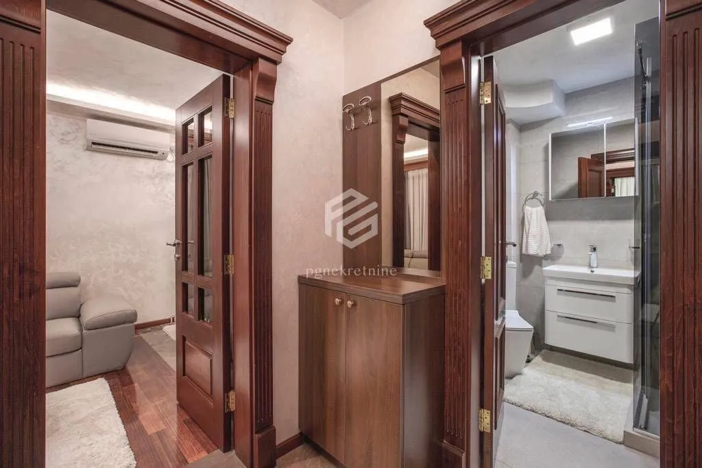 Prodaja, jednosoban stan, 37m², Kotor, Crna Gora